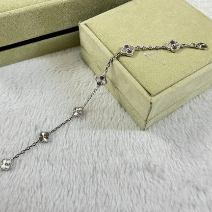 [⭐Haelin Jewelry]CLOVER 6 MOTIF DIAMOND BRACELET