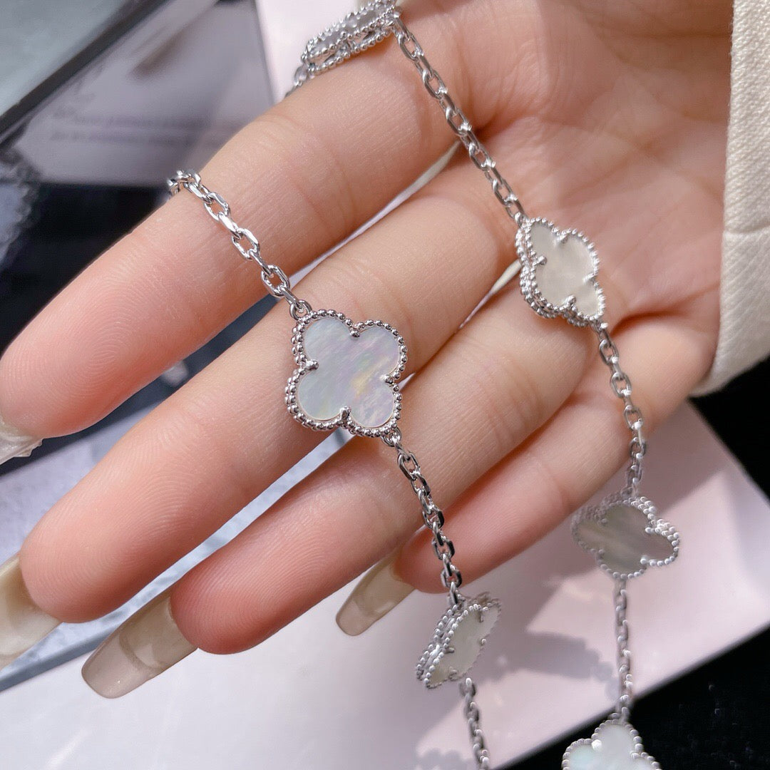 [⭐Haelin Jewelry]CLOVER 10 MOTIFS WHITE MOTHER OF PEARL NECKLACE