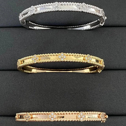 [⭐Haelin Jewelry]CLOVER BRACELET 4MM DIAMONDS