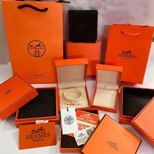 [⭐Haelin Jewelry]HM BRACELET NECKLACE RING BOX GIFT BAG