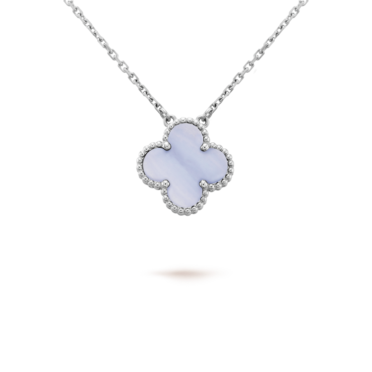 [⭐Haelin Jewelry]CLOVER 15MM BLUE CHALCEDONY NECKLACE SILVER