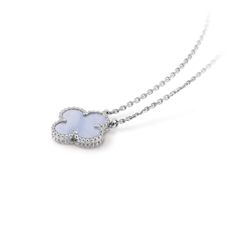 [⭐Haelin Jewelry]CLOVER 15MM BLUE CHALCEDONY NECKLACE SILVER