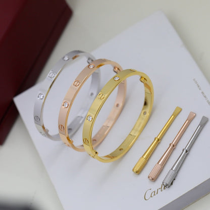 [⭐Haelin Jewelry]LOVE BRACELET 6.1MM 4 DIAMONDS