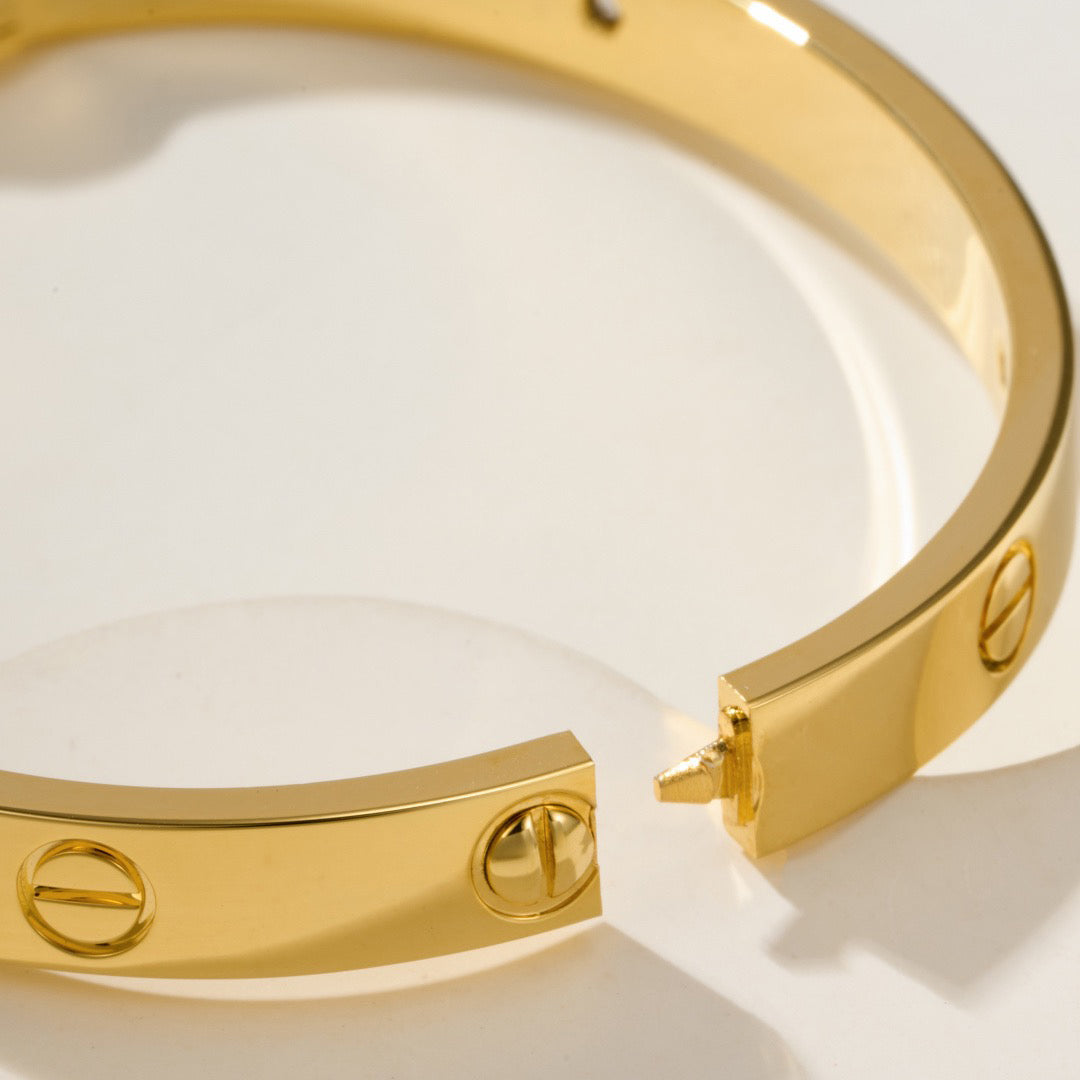 [⭐Haelin Jewelry]LOVE BRACELET 6.1MM 4 DIAMONDS