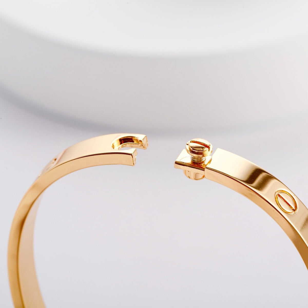 [⭐Haelin Jewelry]LOVE BRACELET 6.1MM NO DIAMONDS