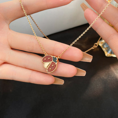 [⭐Haelin Jewelry]LUCKY  CARNELIANS LADYBUG NECKLACE