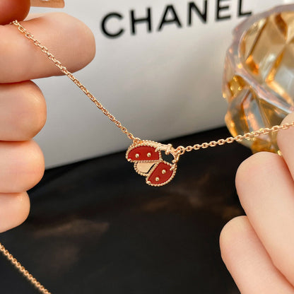 [⭐Haelin Jewelry]LUCKY  CARNELIANS LADYBUG NECKLACE