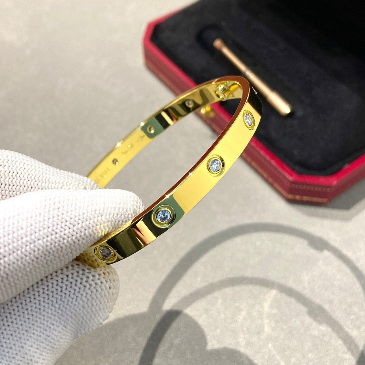 [⭐Haelin Jewelry]LOVE BRACELET 6.1MM 10 DIAMONDS