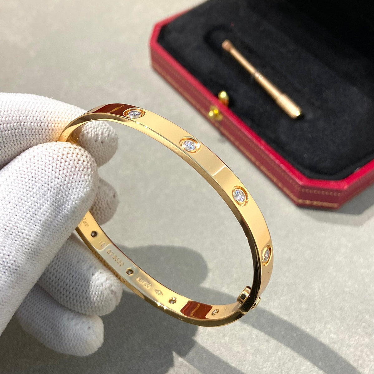 [⭐Haelin Jewelry]LOVE BRACELET 6.1MM 10 DIAMONDS
