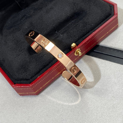 [⭐Haelin Jewelry]LOVE BRACELET 6.1MM 1 DIAMOND OPEN CUFF