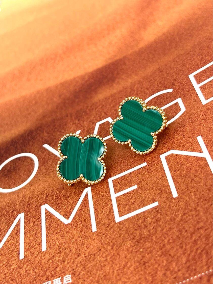 [⭐Haelin Jewelry] CLOVER LARGE (20mm) 1 MOTIFS GREENER MOP STUD EARRINGS