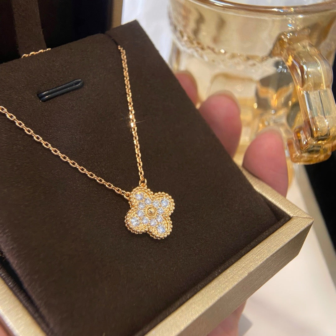 [⭐Haelin Jewelry]CLOVER 15MM DIAMOND SINGLE FLOWER NECKLACE