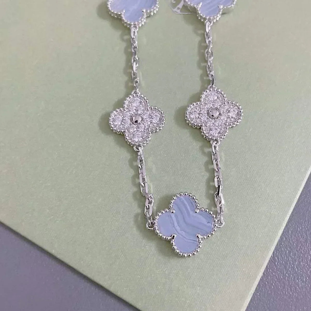 [⭐Haelin Jewelry] CLOVER 5 MOTIF PURPLE CHALCEDONY BRACELET COLLECTION