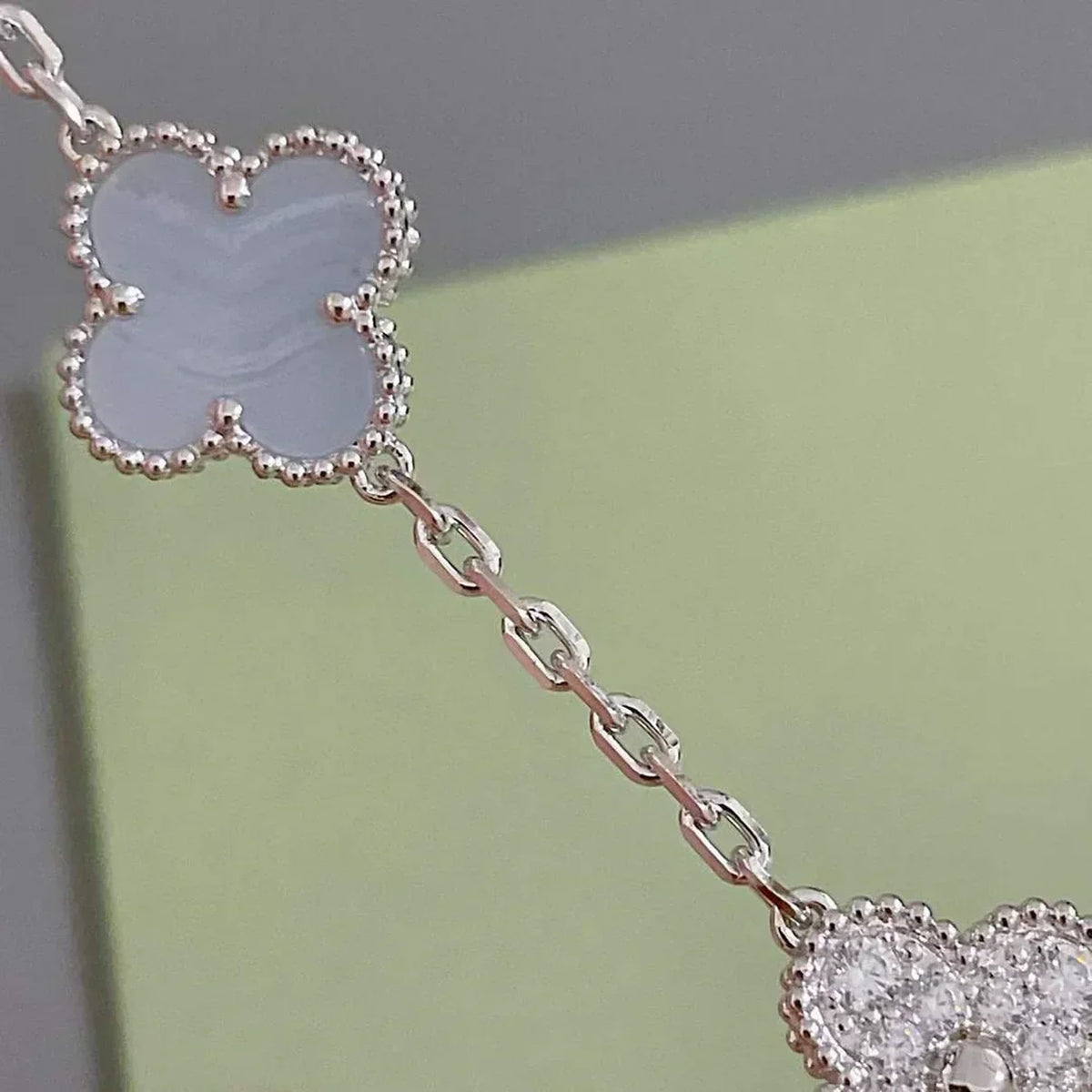 [⭐Haelin Jewelry] CLOVER 5 MOTIF PURPLE CHALCEDONY BRACELET COLLECTION