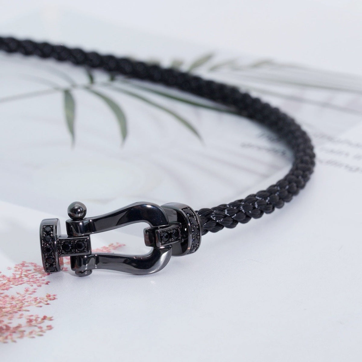 [⭐Haelin Jewelry]FORCE LARGE SERIES HORSESHOE BLACK SAMURAI BRACELET