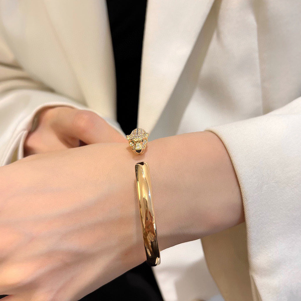 [⭐Haelin Jewelry]PANTHERE HALF DIAMOND OPEN BRACELET