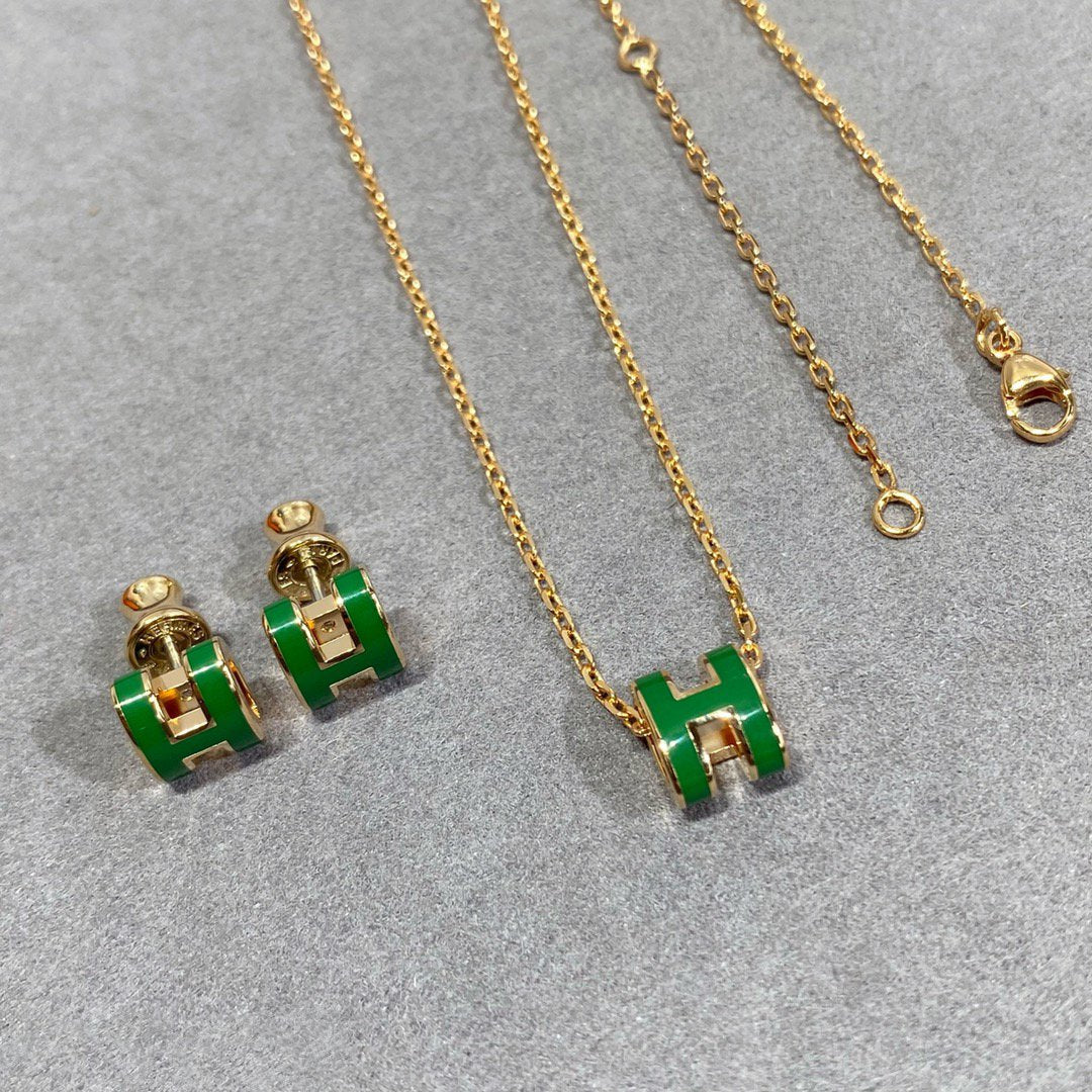 [⭐Haelin Jewelry]POP H GREEN NECKLACE SILVER AND GOLD