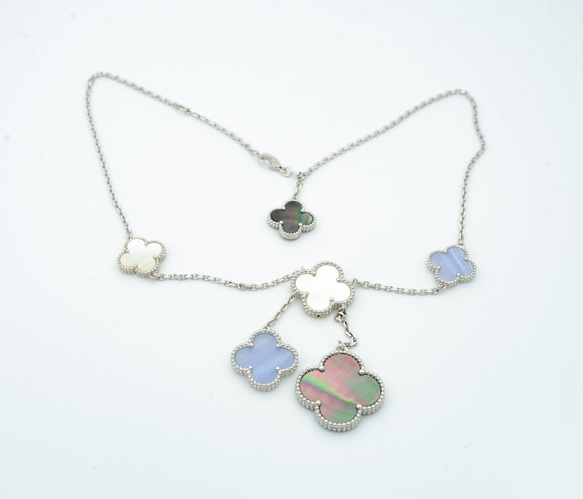 [⭐Haelin Jewelry]CLOVER MOP CHALCEDONY NECKLACE SILVER 6 MOTIF