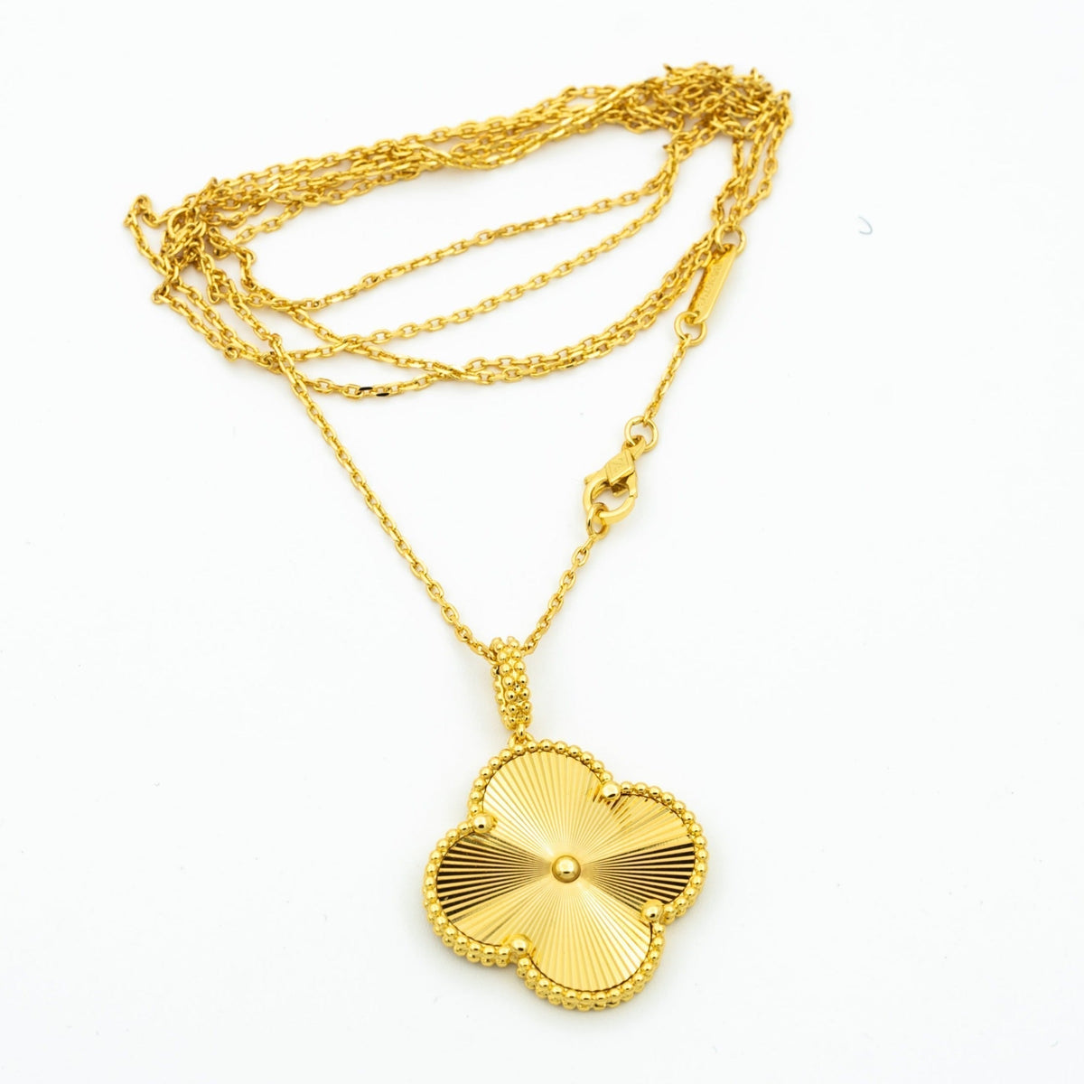 [⭐Haelin Jewelry]CLOVER 25MM PEDANT NECKLACE GOLD