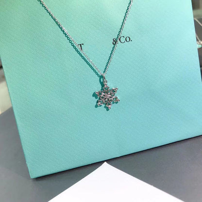 [Haelin Jewelry]STERLING SILVER SNOWFLAKE PENDANT NECKLACE