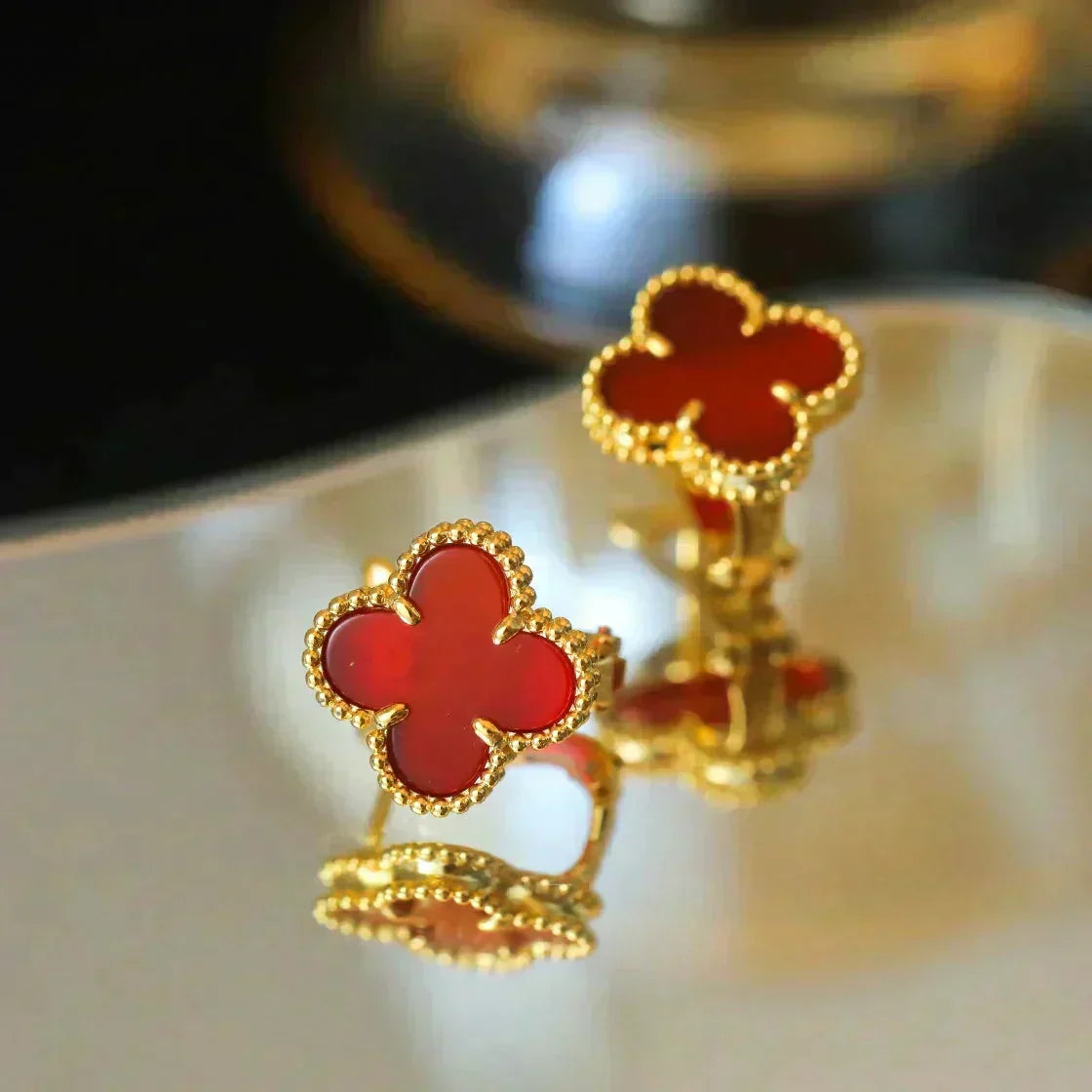[⭐Haelin Jewelry]CLOVER MEDIUM 1 MOTIFS CARNELIAN  EARRINGS
