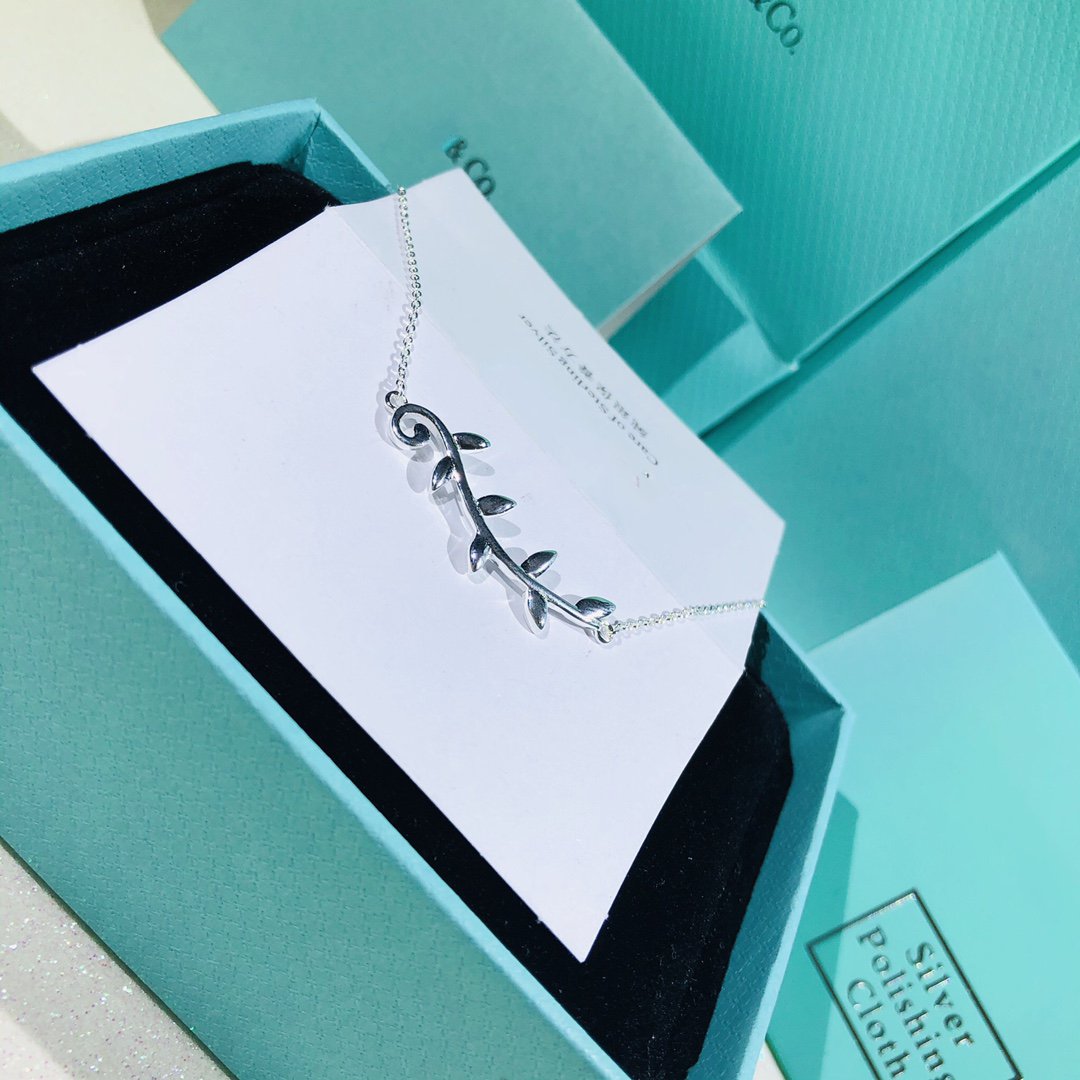 [Haelin Jewelry]PALOMA PICASSO STERLING SILVER OLIVE BRANCH NECKLACE