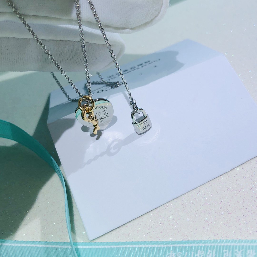 [Haelin Jewelry]LOVE HEART TAG KEY NECKLACE