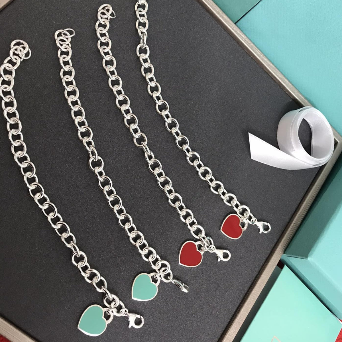 [Haelin Jewelry]HEART TAG BRACELET SILVER MEDIUM