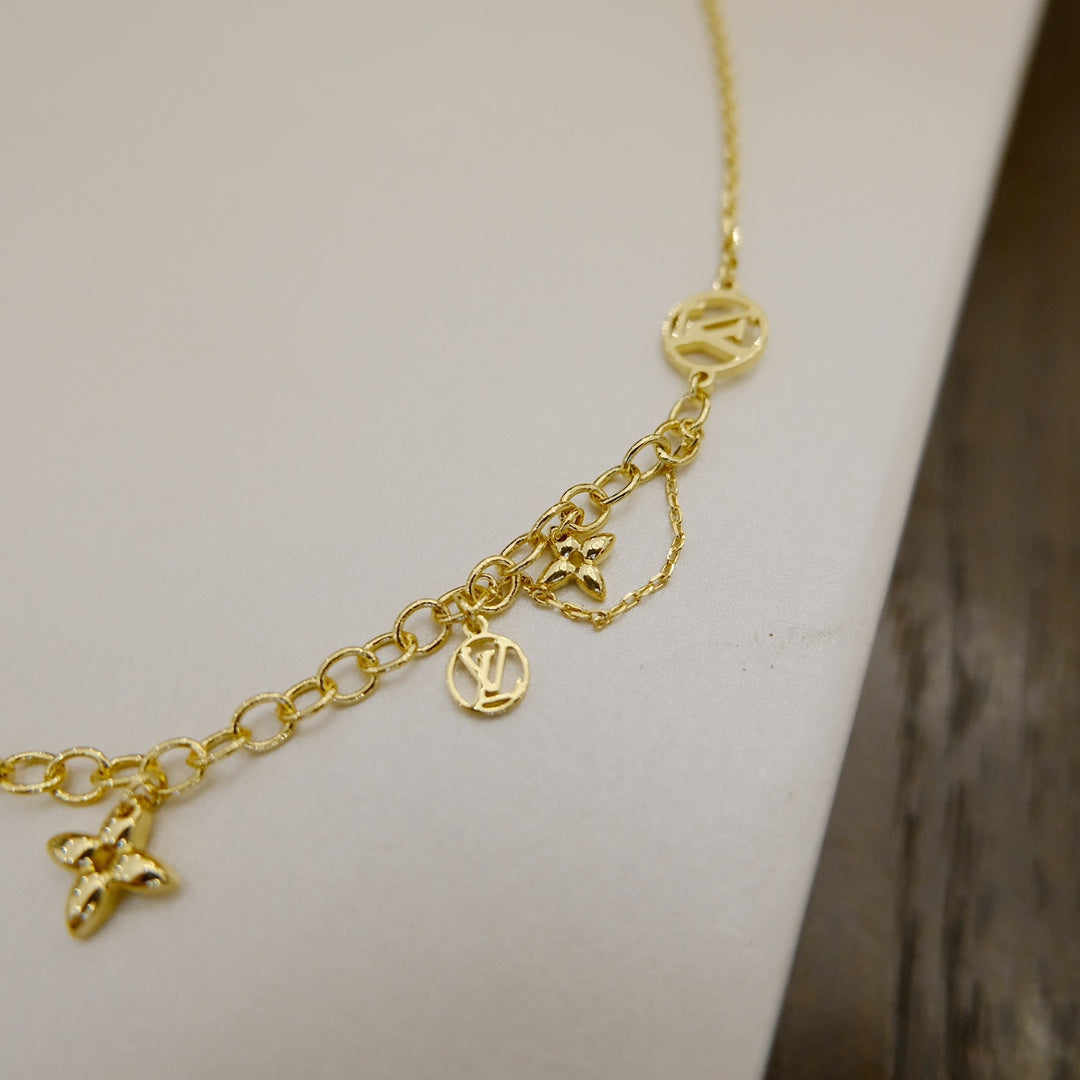 [⭐Haelin Jewelry]BLOOMING SUPPLE NECKLACE BRASS