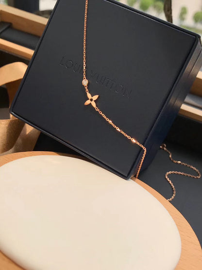 [⭐Haelin Jewelry]BLOSSOM PENDANT PINK GOLD AND DIAMOND