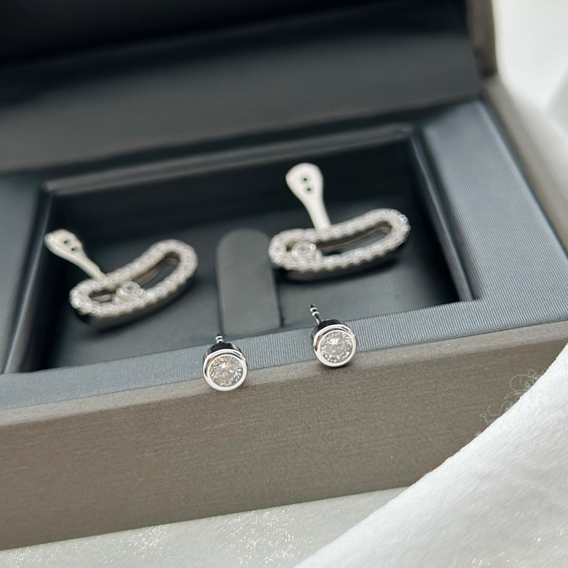 [⭐Haelin Jewelry]MOVE UNO SILVER DIAMOND EARRINGS