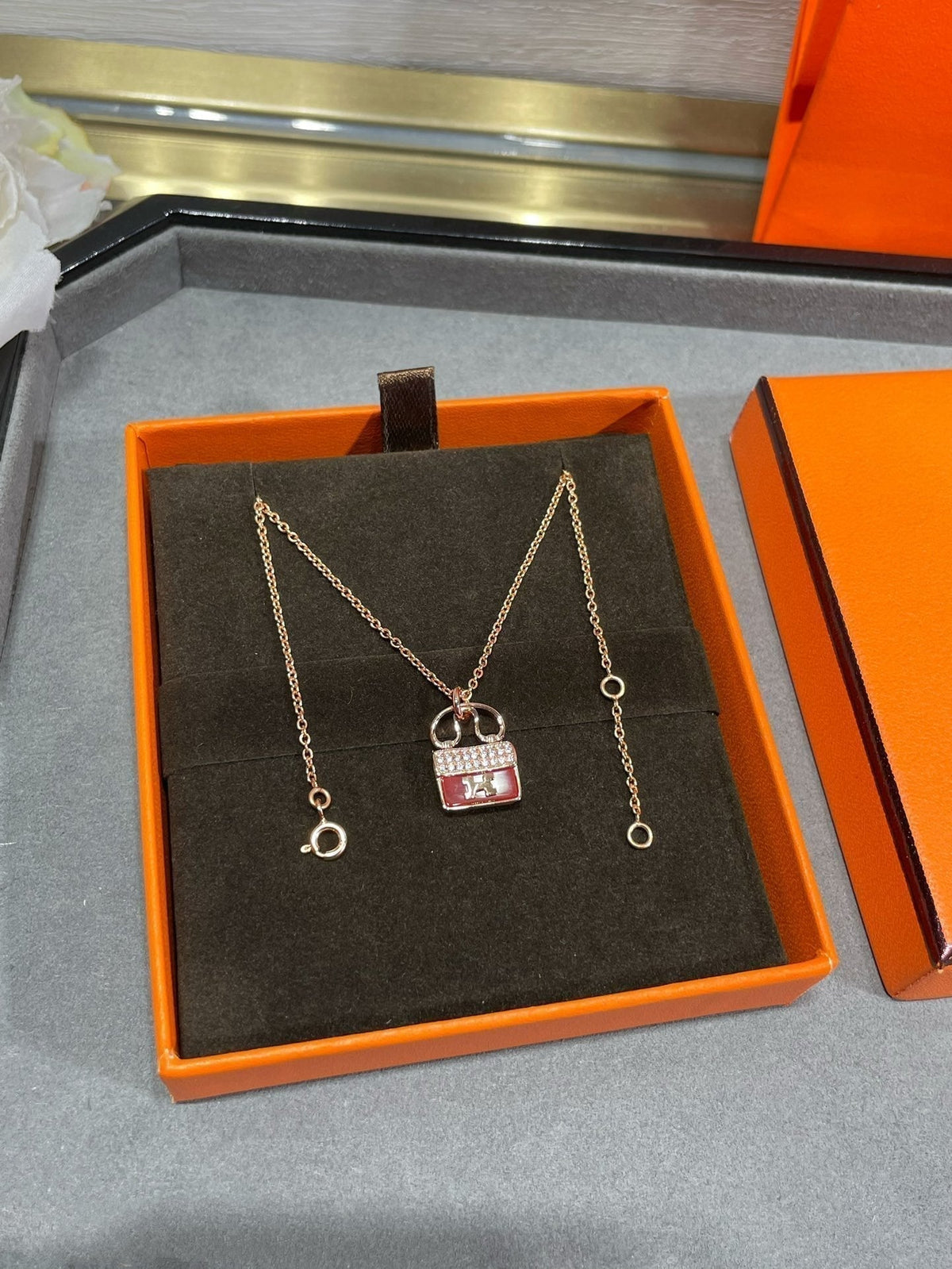 [⭐Haelin Jewelry]H CIRCE MOISSANITE PENDANT NECKLACE GOLD