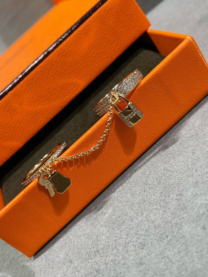 [⭐Haelin Jewelry]HM KELLY CLOCHETTE DOUBLE RING IN  WITH DIAMONDS
