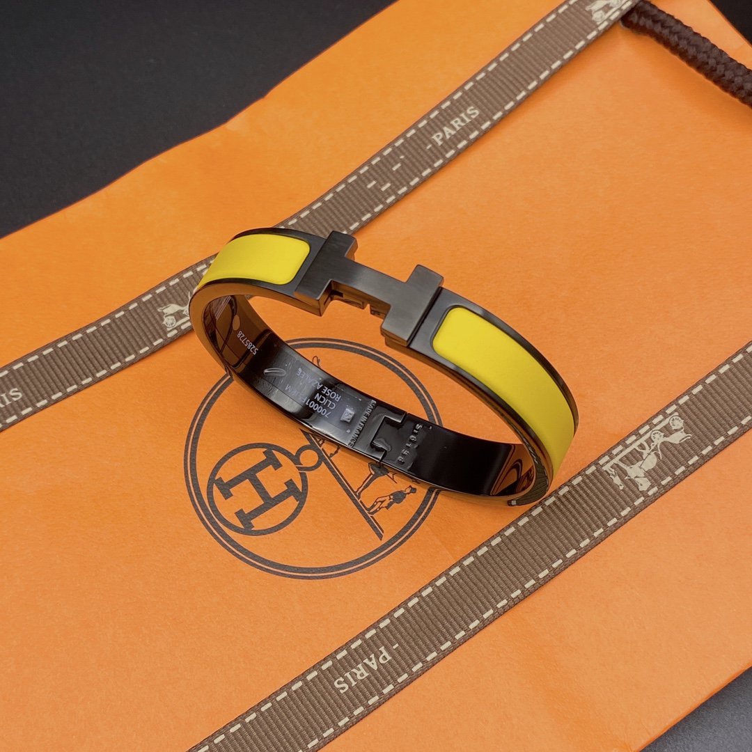 [⭐Haelin Jewelry]CLIC HM SO BLACK YELLOW BRACELET