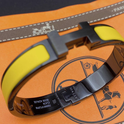 [⭐Haelin Jewelry]CLIC HM SO BLACK YELLOW BRACELET