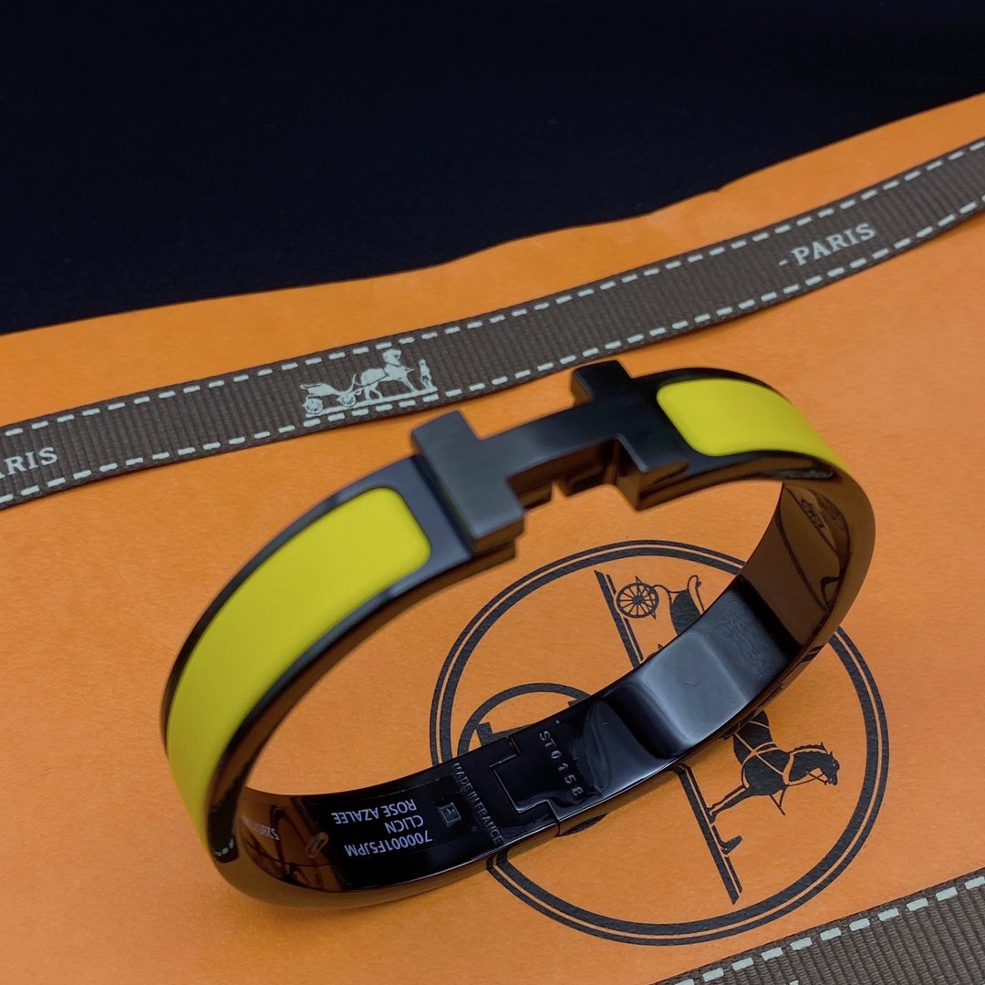 [⭐Haelin Jewelry]CLIC HM SO BLACK YELLOW BRACELET