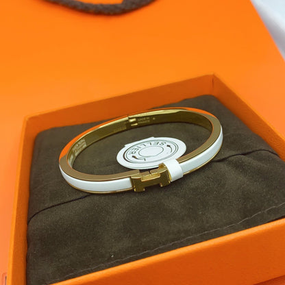 [⭐Haelin Jewelry]CLASSIC HM CLIC WHITE 8MM ENAMEL BRACELET