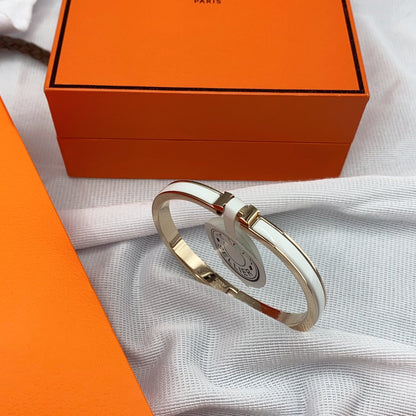 [⭐Haelin Jewelry]CLASSIC HM CLIC WHITE 8MM ENAMEL BRACELET