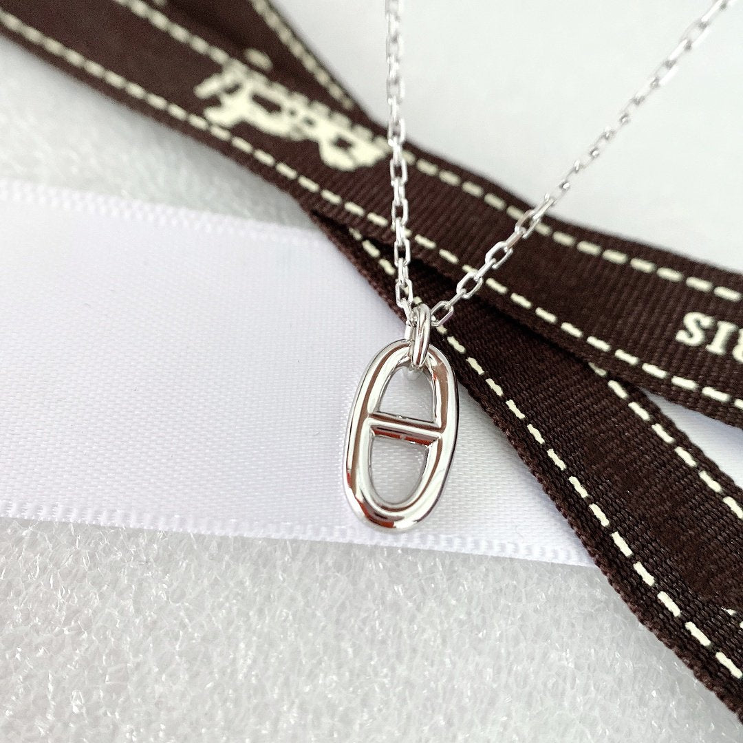 [⭐Haelin Jewelry]HM PIG NOSE NECKLACE