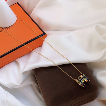 [⭐Haelin Jewelry]HM CLIC BLACK ENAMEL GOLD NECKLACE