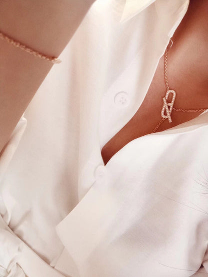 [⭐Haelin Jewelry]HM FIRE PIG NOSE NECKLACE TRENDY STREET