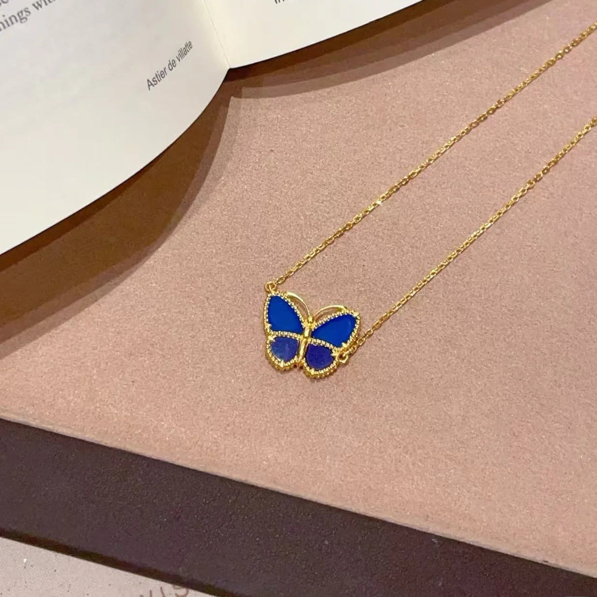 [⭐Haelin Jewelry]  2026 NEW LUCKY BUTTERFLY 1 MOTIFS NECKLACE