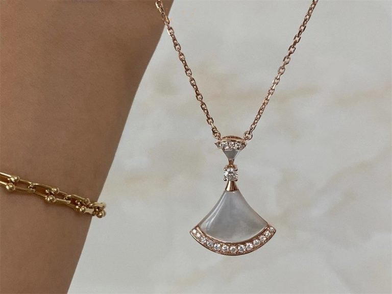 [⭐Haelin Jewelry]DREAM NECKLACE MOP PINK GOLD DIAMOND