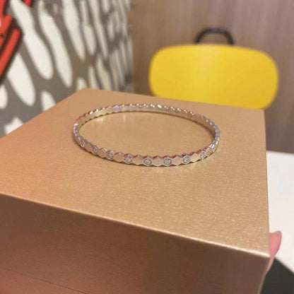 [⭐Haelin Jewelry]BEE LOVE SILVER DIAMOND BRACELET