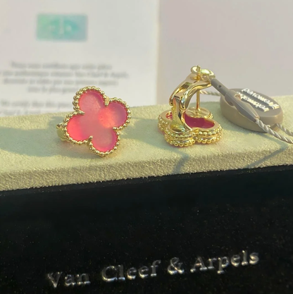 [⭐Haelin Jewelry]NEW CLOVER 15MM PINK ENAMEL STUD EARRINGS