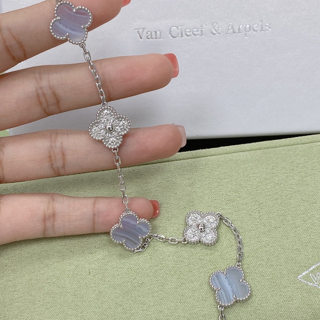 [⭐Haelin Jewelry] CLOVER 5 MOTIF PURPLE CHALCEDONY BRACELET COLLECTION