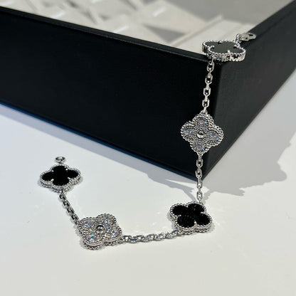 [⭐Haelin Jewelry] CLOVER 5 MOTIF ONYXS BRACELET COLLECTION