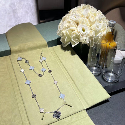 [⭐Haelin Jewelry]DETACHABLE CLOVER 15(11+4) FLOWER SILVER NECKLACE SET