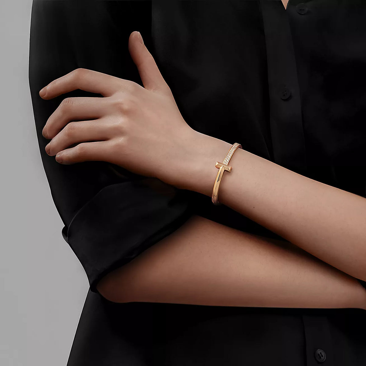 [Haelin Jewelry]T1 WIDE DIAMOND HINGED BANGLE PINK GOLD