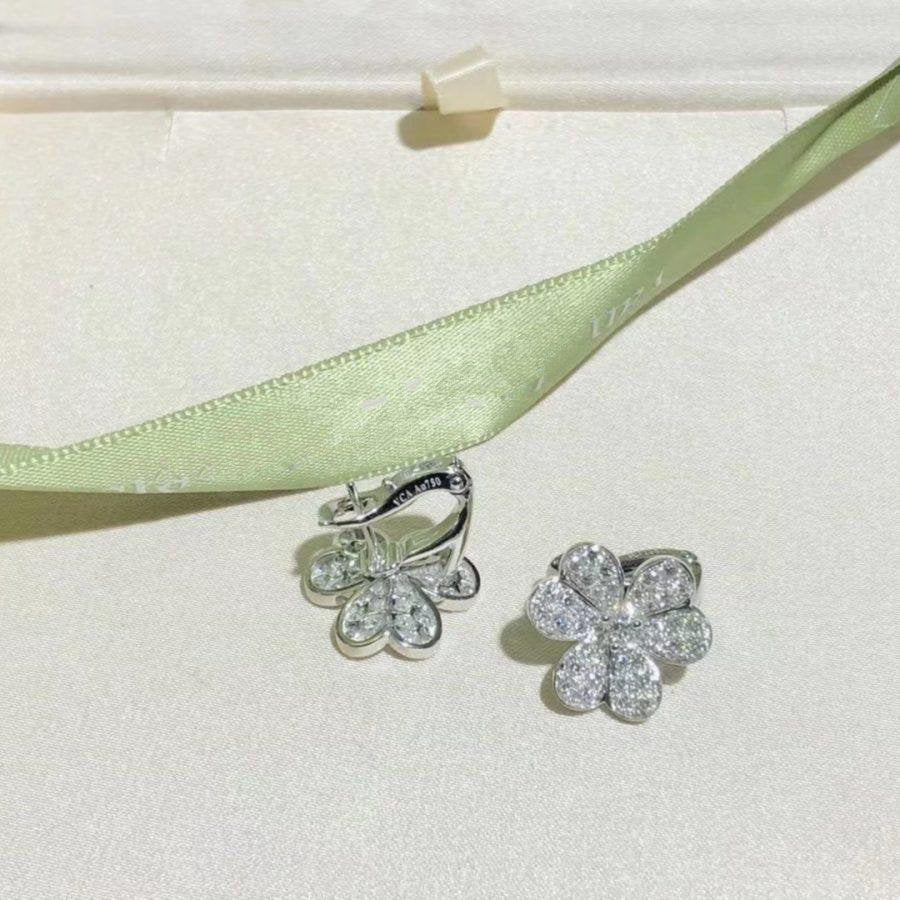 [⭐Haelin Jewelry]FRIVOLE SILVER FLOWER DIAMOND EARRINGS